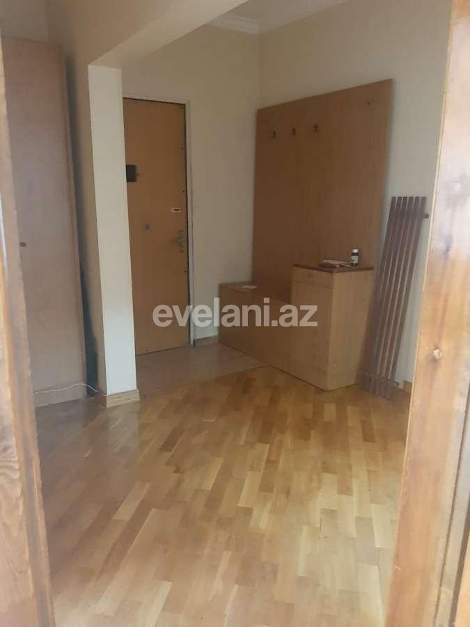 Kirayə verilir, köhnə tikili, 3 otaqlı, 70 m², Bakı, Nizami r, Xalqlar Dostluğu m.
