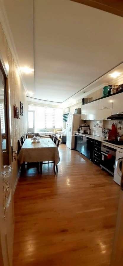 Satılır, yeni tikili, 3 otaqlı, 139.99 m², Bakı, Yasamal r.