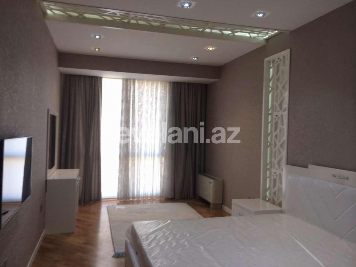 Rent, new building, 4 room, 205 m², Baku, Yasamal r.
