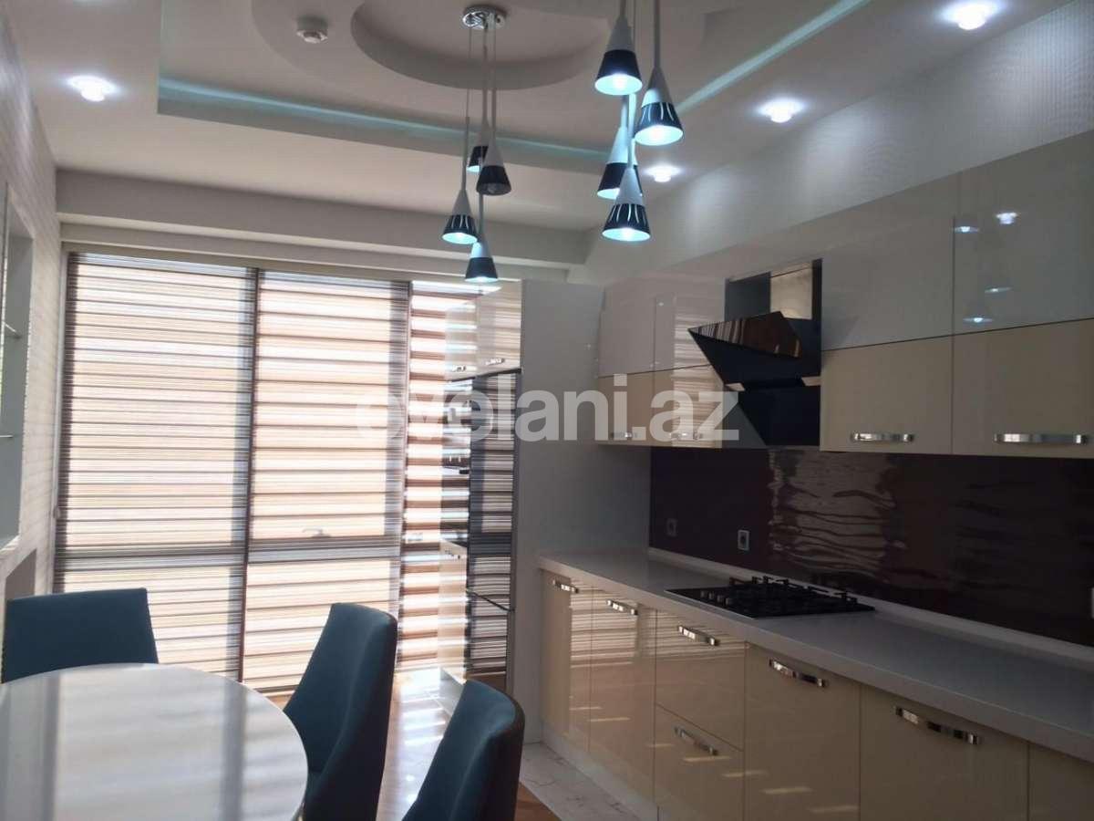 Rent, new building, 4 room, 205 m², Baku, Yasamal r.