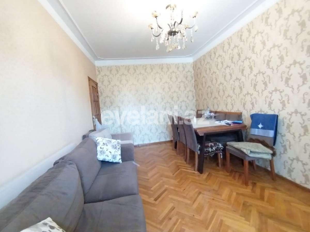 Sale, old building, 4 room, 110 m², Baku, Yasamal r, Elmlar Akademiyası m.