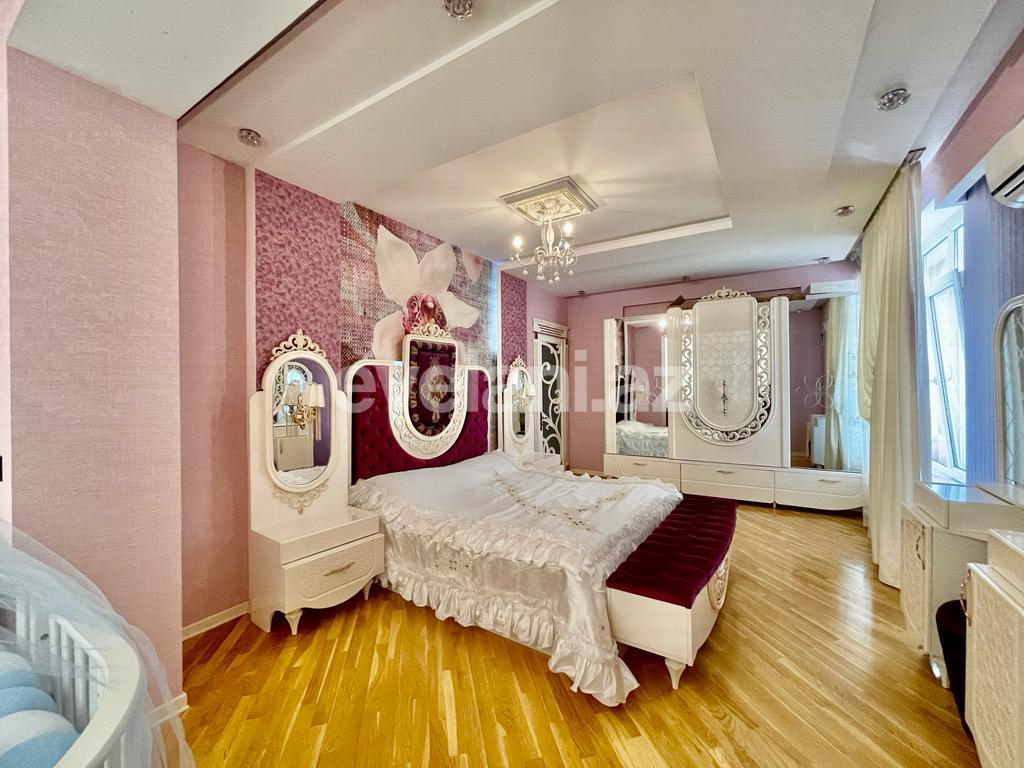 Satılır, yeni tikili, 3 otaqlı, 131 m², Bakı, Nizami r, Neftçilər m.
