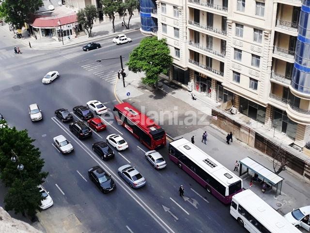 Satılır, yeni tikili, 4 otaqlı, 271 m², Bakı, Yasamal r, Elmlər Akademiyası m.