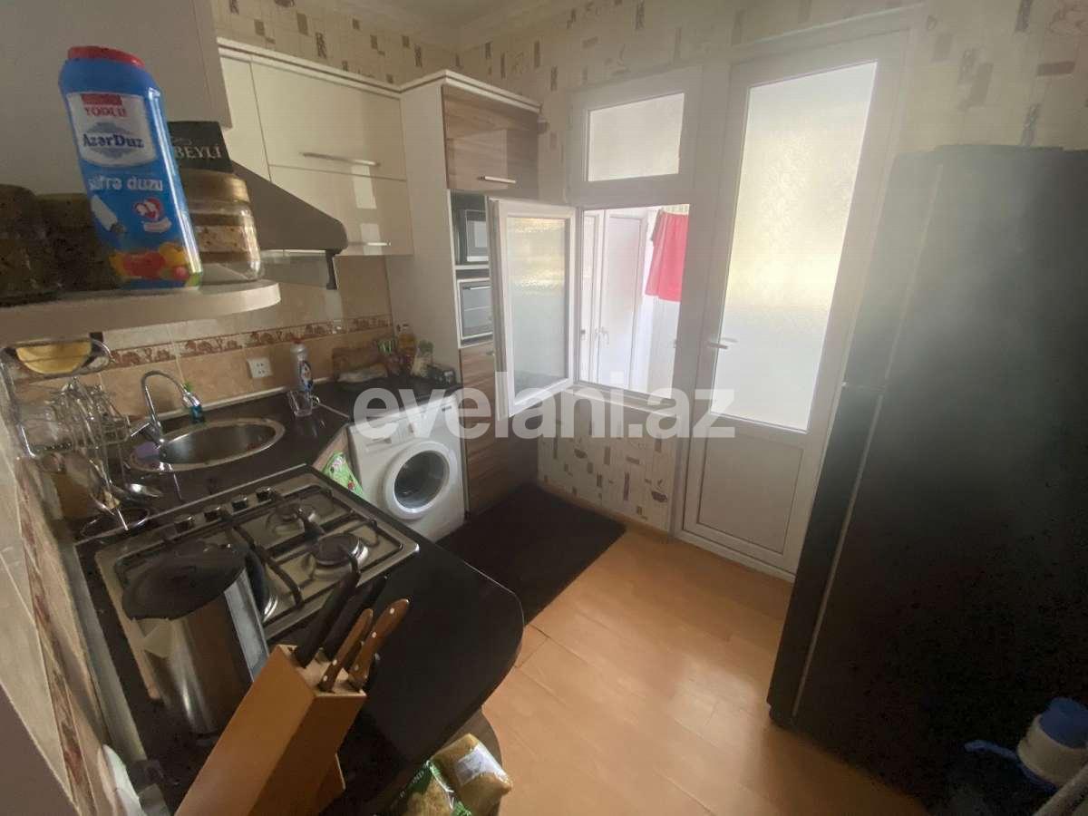 Продаётся, вторичка, 2-комнаты, 65 m², Баку, Ясамальский r, Элмляр Академиясы m.