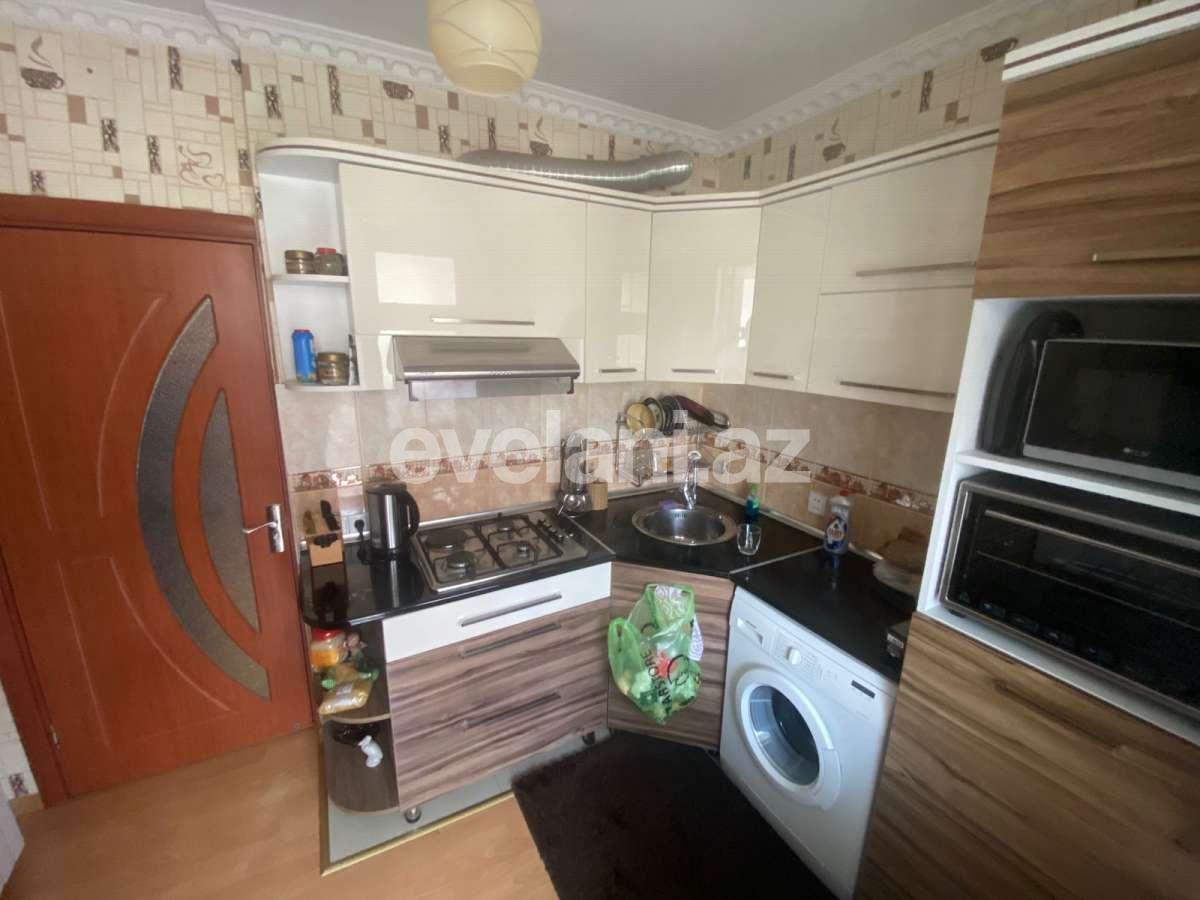 Продаётся, вторичка, 2-комнаты, 65 m², Баку, Ясамальский r, Элмляр Академиясы m.