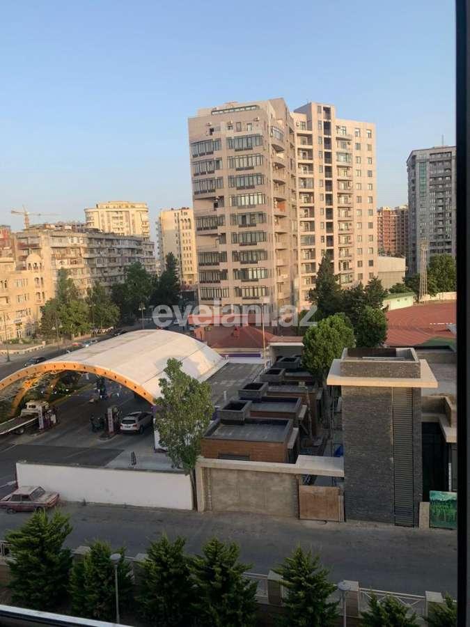 Satılır, köhnə tikili, 2 otaqlı, 50 m², Bakı, Nərimanov r, Gənclik m.