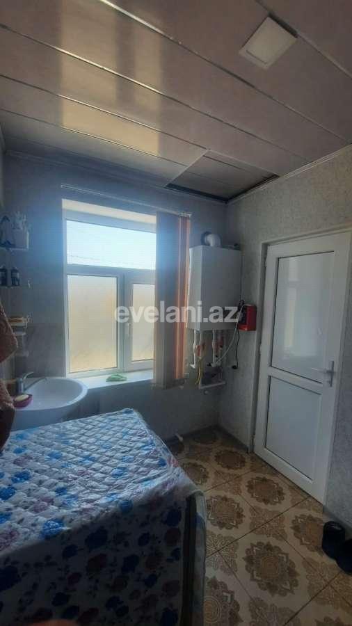 Satılır, həyət evi / bağ, 3 otaqlı, 130 m², Bakı, Xəzər r, Binə q, Koroğlu m.