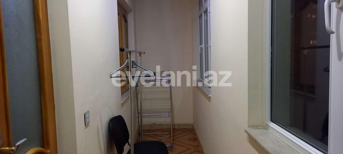 Rent, old building, 4 room, 90 m², Baku, Binagadi r, Azadlig prospekti m.