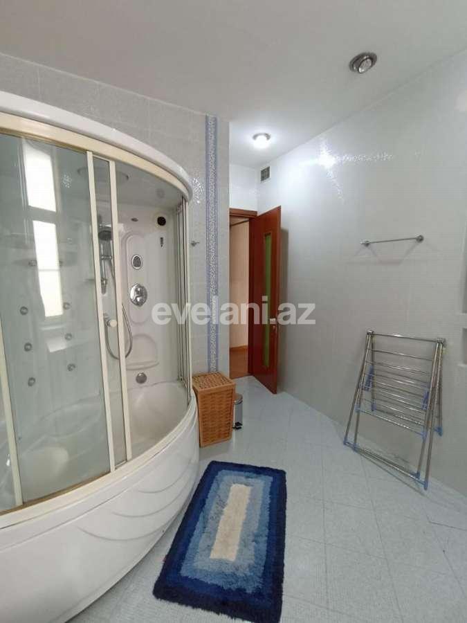 Rent, old building, 3 room, 75 m², Baku, Sabail r.