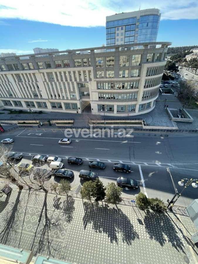 Rent, old building, 3 room, 86 m², Baku, Yasamal r, Elmlar Akademiyası m.