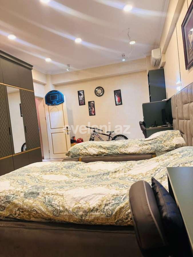 Satılır, yeni tikili, 3 otaqlı, 200 m², Bakı, Yasamal r, Elmlər Akademiyası m.