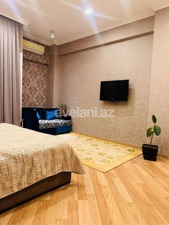 Satılır, yeni tikili, 3 otaqlı, 200 m², Bakı, Yasamal r, Elmlər Akademiyası m.