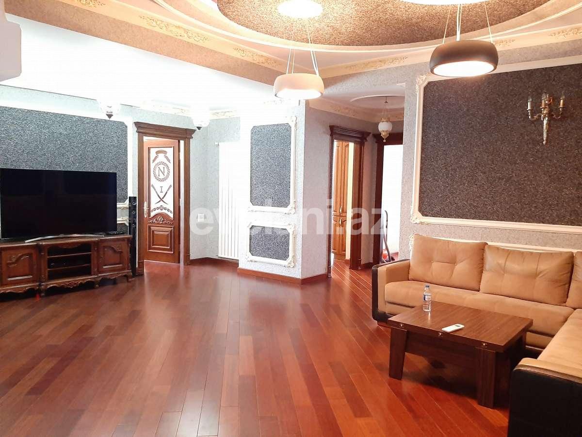 Satılır, yeni tikili, 4 otaqlı, 248 m², Bakı, Xətai r, Şah İsmayıl Xətai m.