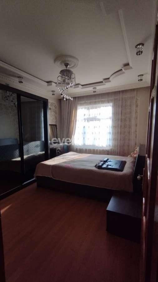 Kirayə verilir, köhnə tikili, 3 otaqlı, 80 m², Bakı, Yasamal r, Yeni Yasamal q.