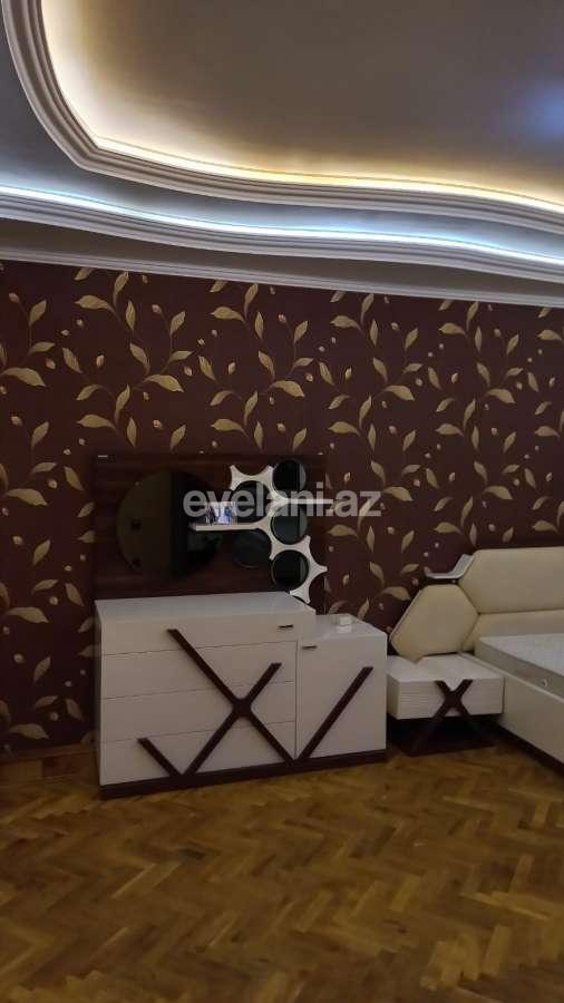 Rent, old building, 3 room, 90 m², Baku, Nizami r, 8-th kilometer d, Gara Garayev m.