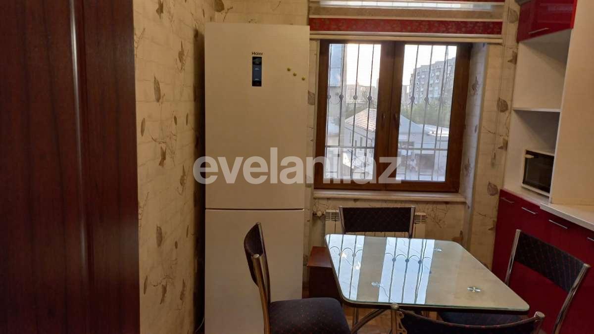 Rent, old building, 3 room, 90 m², Baku, Nizami r, 8-th kilometer d, Gara Garayev m.
