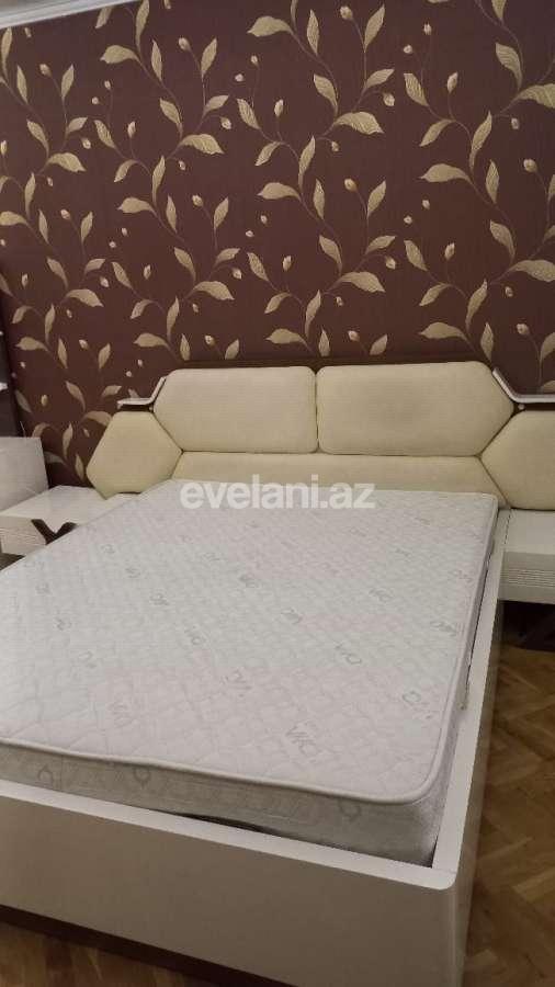 Rent, old building, 3 room, 90 m², Baku, Nizami r, 8-th kilometer d, Gara Garayev m.