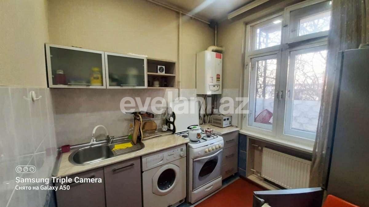 Продаётся, вторичка, 2-комнаты, 65 m², Баку, Ясамальский r, Элмляр Академиясы m.