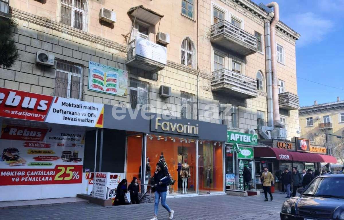 Продаётся, вторичка, 2-комнаты, 65 m², Баку, Ясамальский r, Элмляр Академиясы m.