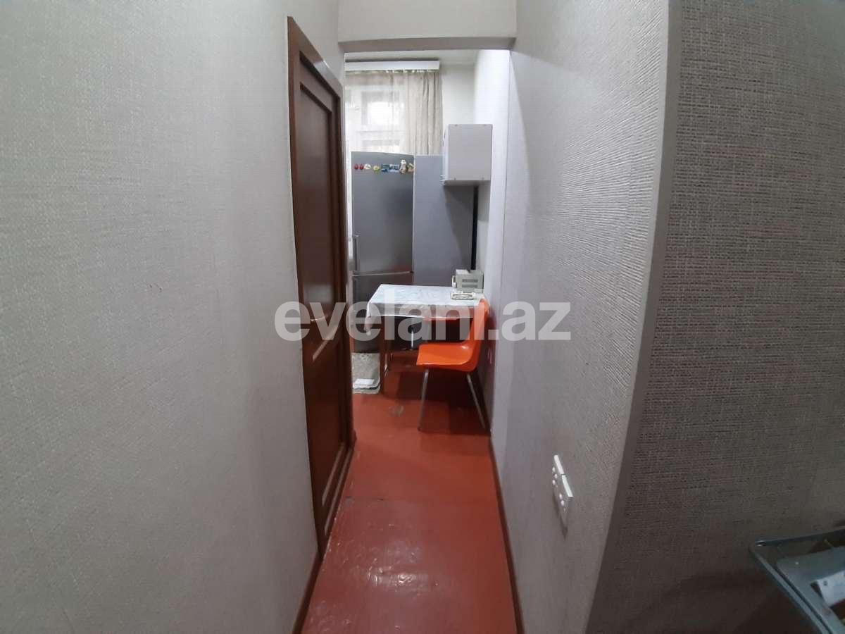 Продаётся, вторичка, 2-комнаты, 65 m², Баку, Ясамальский r, Элмляр Академиясы m.