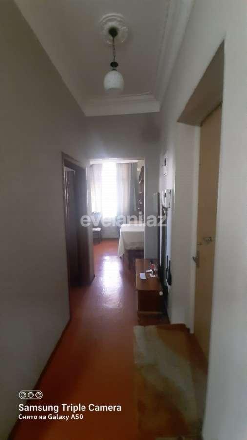 Продаётся, вторичка, 2-комнаты, 65 m², Баку, Ясамальский r, Элмляр Академиясы m.