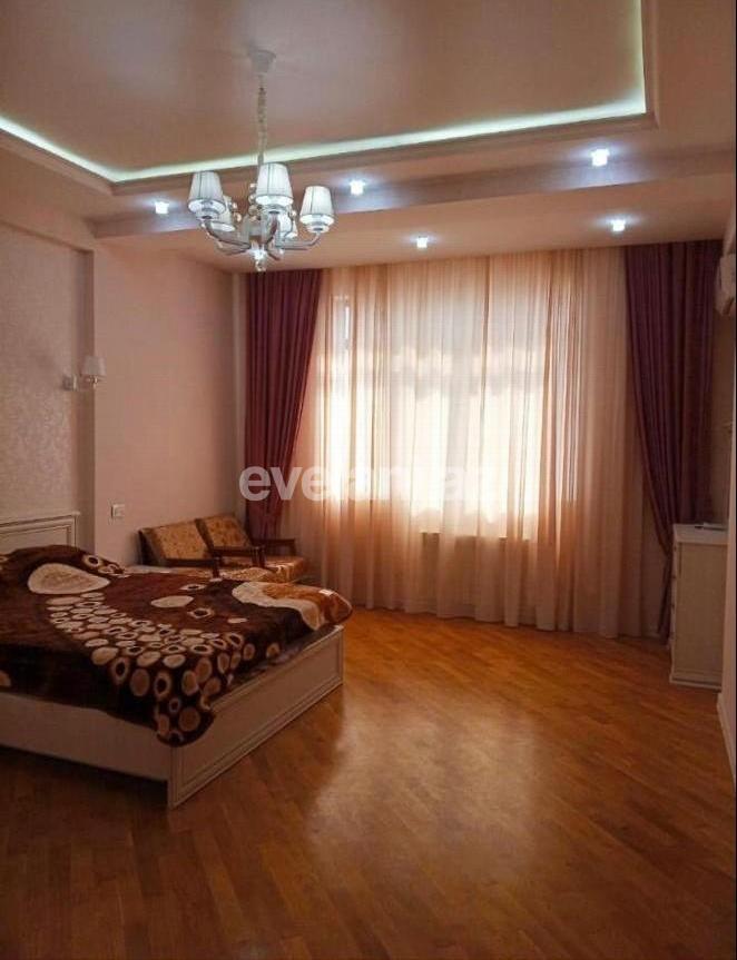 Kirayə verilir, yeni tikili, 2 otaqlı, 66 m², Bakı, Nəsimi r, 28 may m.