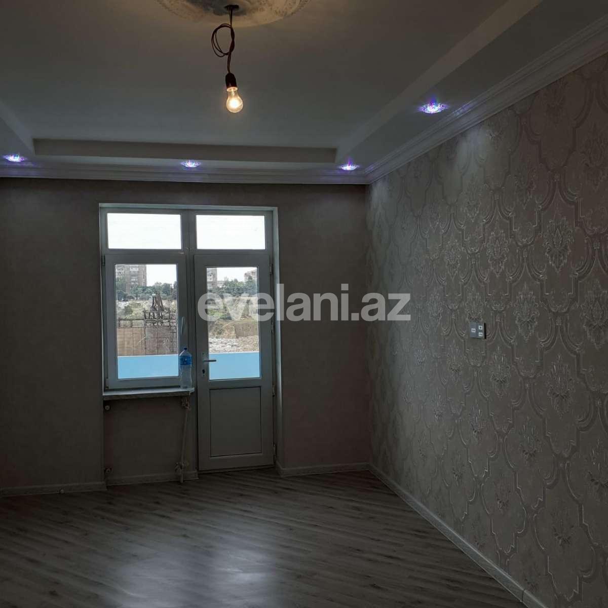 Satılır, köhnə tikili, 3 otaqlı, 72 m², Bakı, Suraxanı r, Günəşli q.