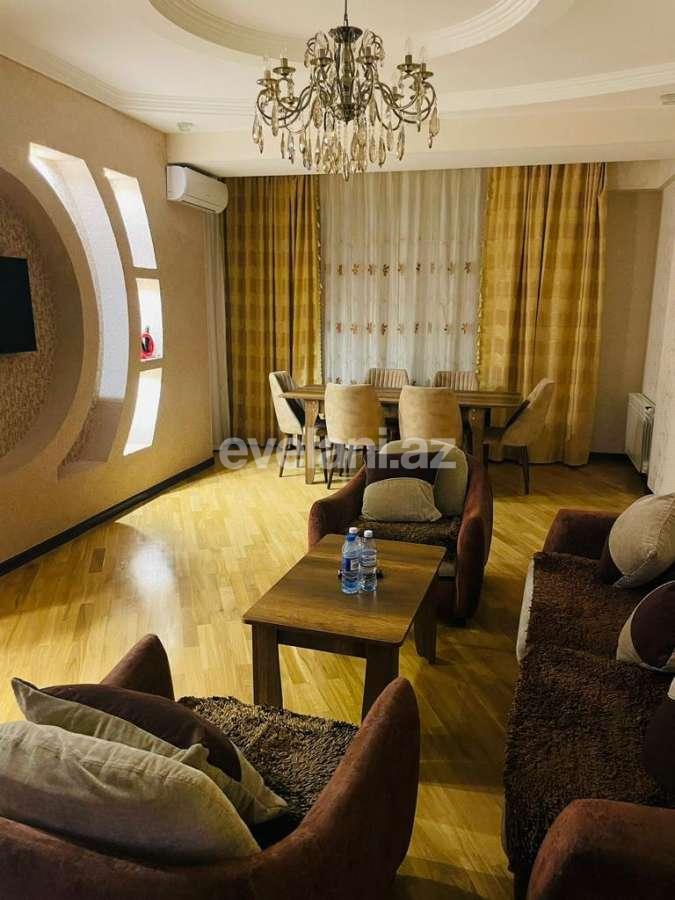 Kirayə verilir, yeni tikili, 3 otaqlı, 140 m², Bakı, Xətai r, Şah İsmayıl Xətai m.