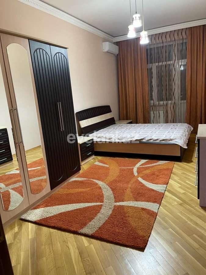 Kirayə verilir, yeni tikili, 3 otaqlı, 130 m², Bakı, Yasamal r, Nizami m.