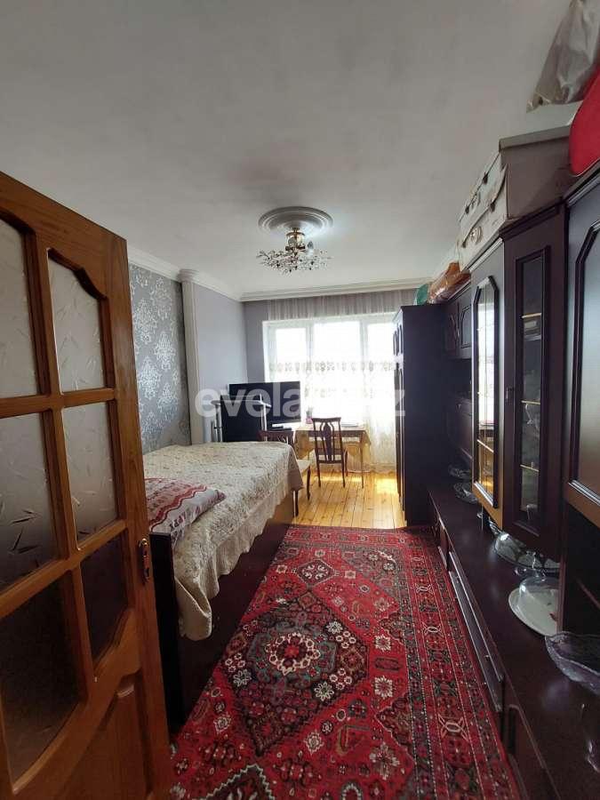 Sale, old building, 3 room, 85 m², Baku, Nizami r, Khalglar Doslugu m.