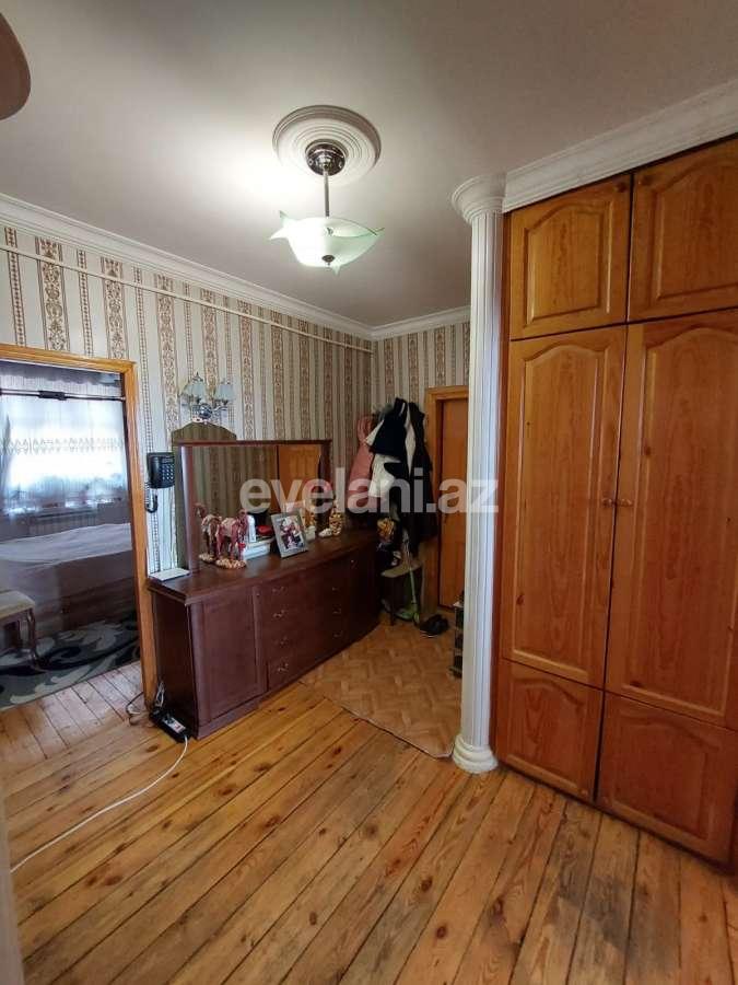 Sale, old building, 3 room, 85 m², Baku, Nizami r, Khalglar Doslugu m.
