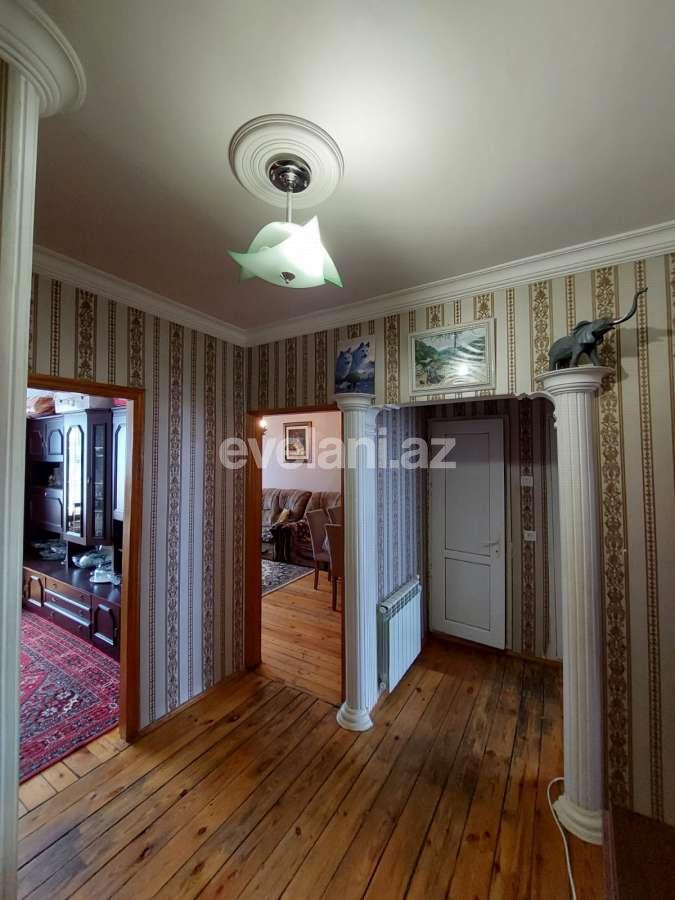 Sale, old building, 3 room, 85 m², Baku, Nizami r, Khalglar Doslugu m.