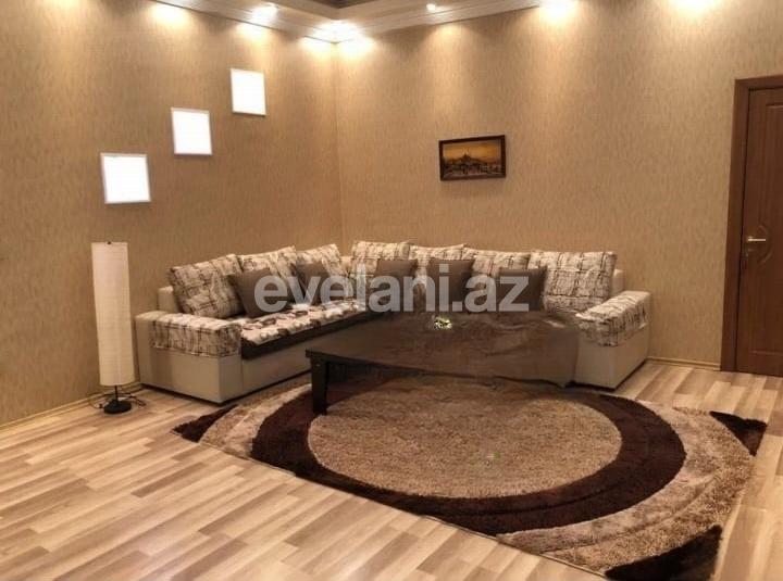 Kirayə verilir, köhnə tikili, 2 otaqlı, 71 m², Bakı, Səbail r, İçəri Şəhər m.