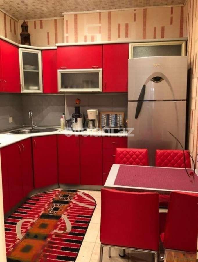 Kirayə verilir, köhnə tikili, 2 otaqlı, 71 m², Bakı, Səbail r, İçəri Şəhər m.