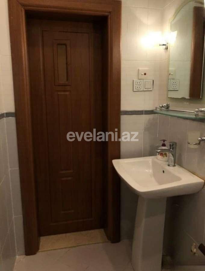 Kirayə verilir, köhnə tikili, 2 otaqlı, 71 m², Bakı, Səbail r, İçəri Şəhər m.