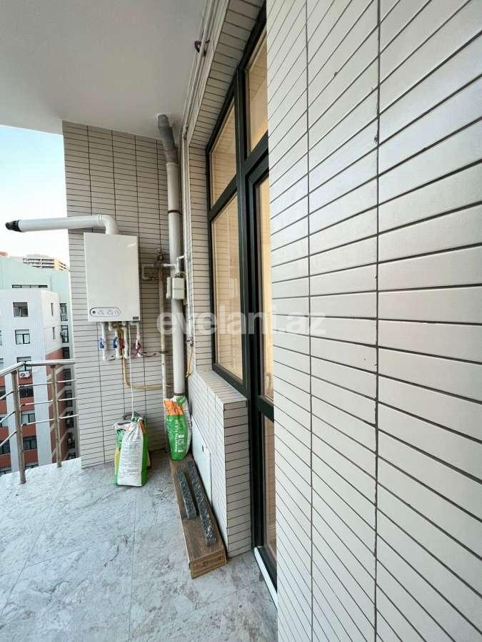 Satılır, yeni tikili, 4 otaqlı, 135 m², Bakı, Nəsimi r, 8 Noyabr m.