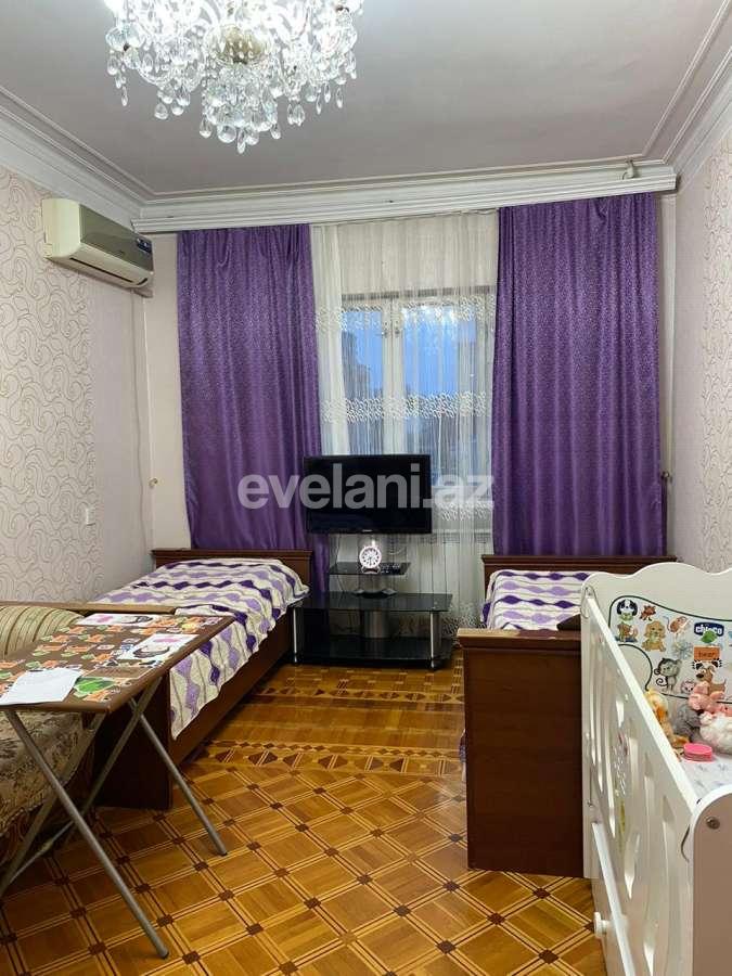 Satılır, köhnə tikili, 3 otaqlı, 70 m², Bakı, Nərimanov r, Böyükşor q.