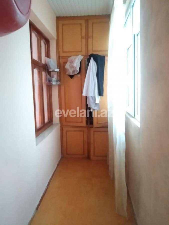 Satılır, köhnə tikili, 2 otaqlı, 50 m², Bakı, Nizami r, 8-ci kilometr q, Neftçilər m.