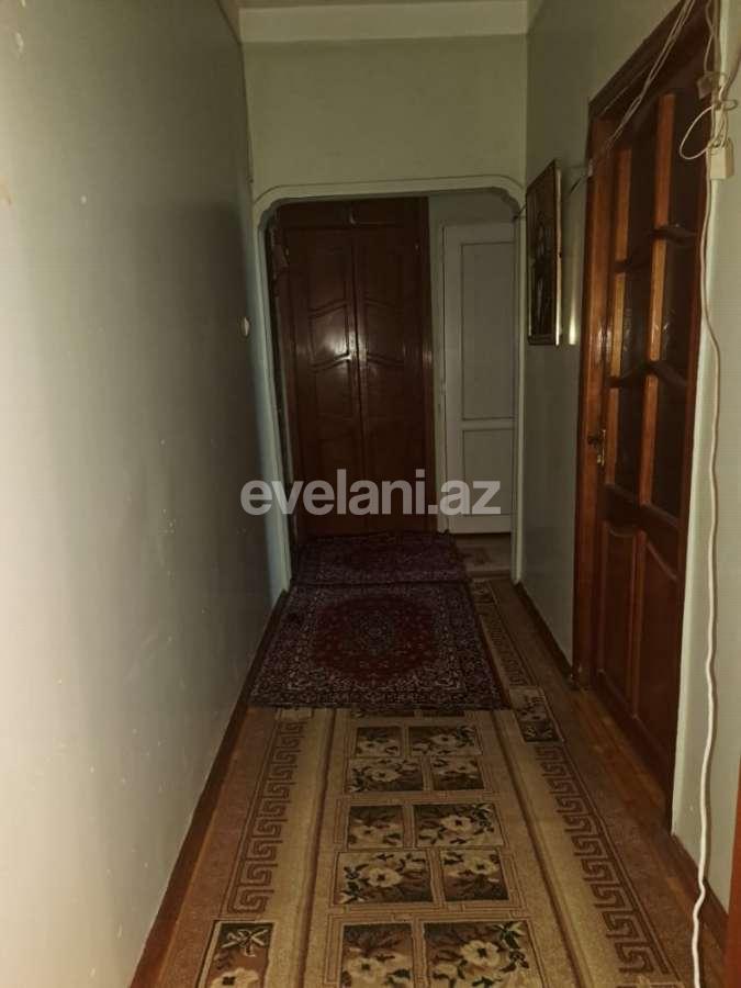 Satılır, köhnə tikili, 2 otaqlı, 50 m², Bakı, Nizami r, 8-ci kilometr q, Neftçilər m.