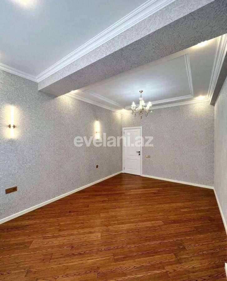 Satılır, yeni tikili, 3 otaqlı, 135 m², Bakı, Binəqədi r, 8-ci mikrorayon q, Azadlıq prospekti m.