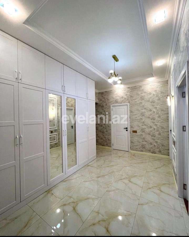 Satılır, yeni tikili, 3 otaqlı, 135 m², Bakı, Binəqədi r, 8-ci mikrorayon q, Azadlıq prospekti m.