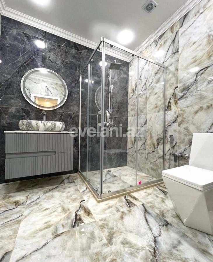 Satılır, yeni tikili, 3 otaqlı, 135 m², Bakı, Binəqədi r, 8-ci mikrorayon q, Azadlıq prospekti m.