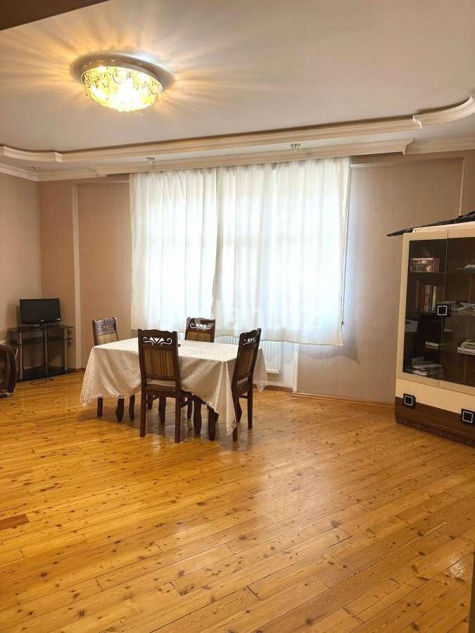 Satılır, yeni tikili, 3 otaqlı, 115 m², Bakı, Binəqədi r, 7-ci mikrorayon q, Azadlıq prospekti m.