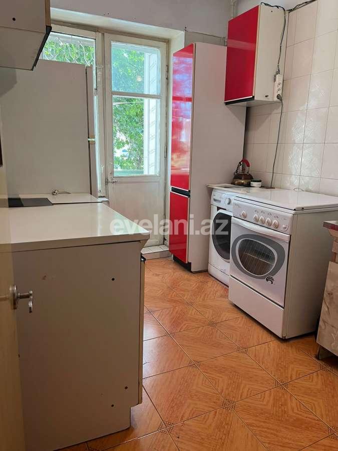 Сдаётся, вторичка, 4-комнаты, 96 m², Баку, Ясамальский r, Элмляр Академиясы m.