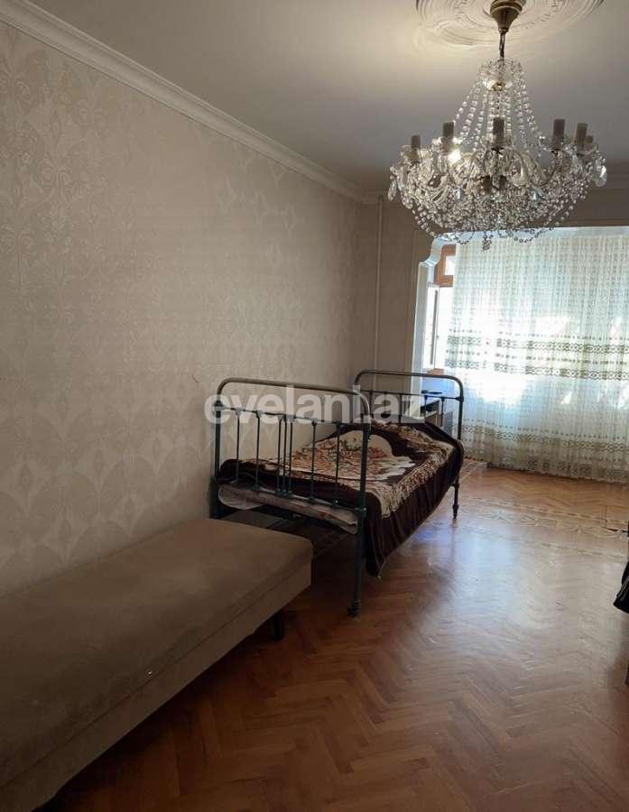 Rent, old building, 3 room, 80 m², Baku, Nizami r, Neftchilar m.