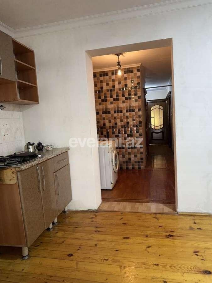 Rent, old building, 3 room, 80 m², Baku, Nizami r, Neftchilar m.