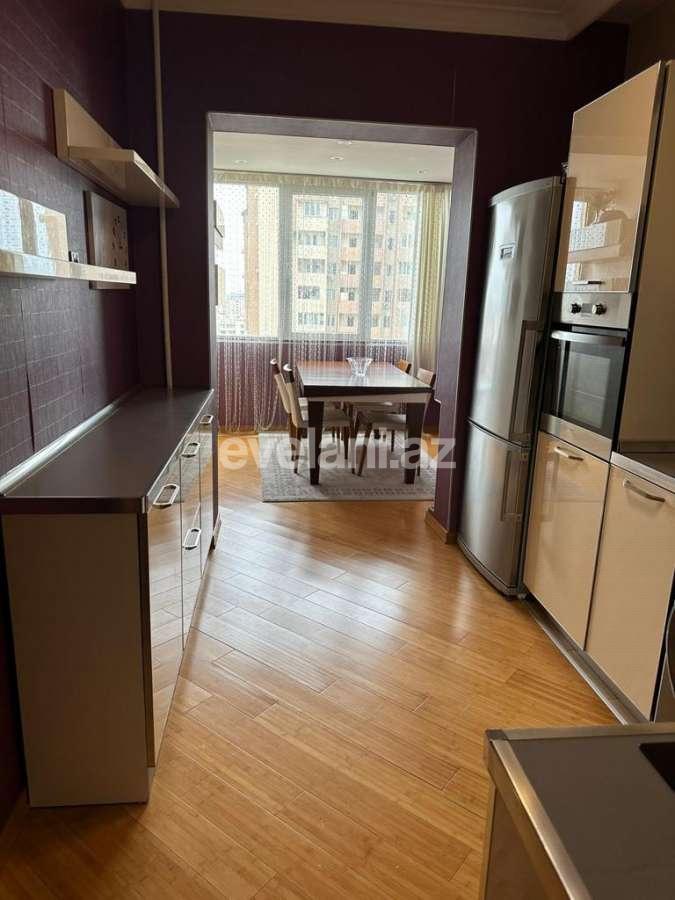 Kirayə verilir, yeni tikili, 3 otaqlı, 120 m², Bakı, Nəsimi r.
