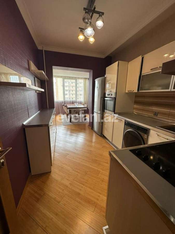 Kirayə verilir, yeni tikili, 3 otaqlı, 120 m², Bakı, Nəsimi r.