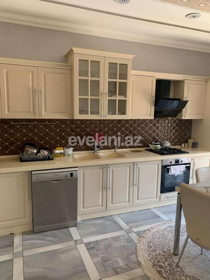 Kirayə verilir, həyət evi / bağ, 4 otaqlı, 200 m², Bakı, Binəqədi r, 6-cı mikrorayon q.