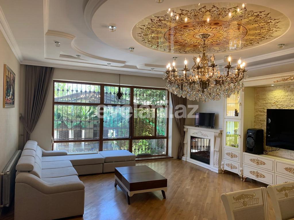 Kirayə verilir, həyət evi / bağ, 4 otaqlı, 200 m², Bakı, Binəqədi r, 6-cı mikrorayon q.